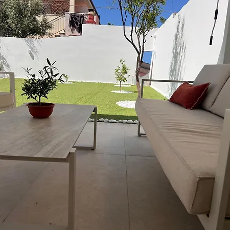 Casa Daquigno - Boutique & Garden Гостьовий будинок